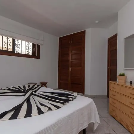 Paloma 10 - One Bed With Sea View And Wifi Internet Lägenhet Los Cristianos (Tenerife)